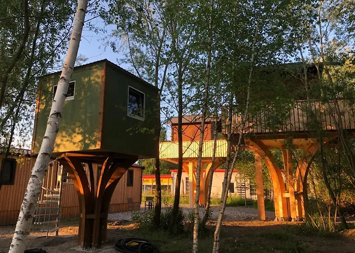 Baumhaus - Tiny Haus In Der Hoehe